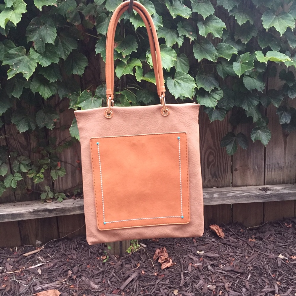 Like new tan tote